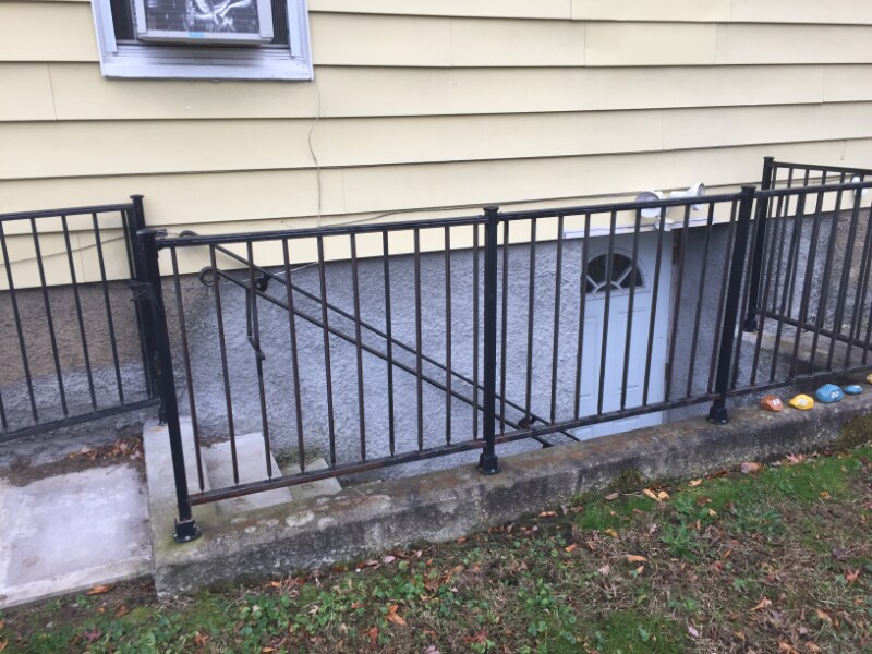 Building Photo - 1551 W Broad St