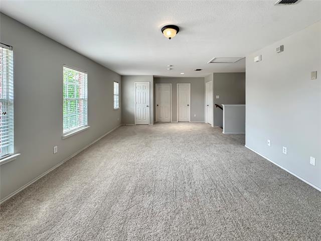 Building Photo - 9831 Dartmouth Dr