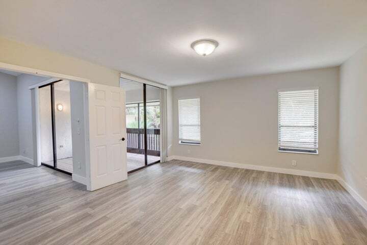 Building Photo - 9268 Sable Ridge Cir