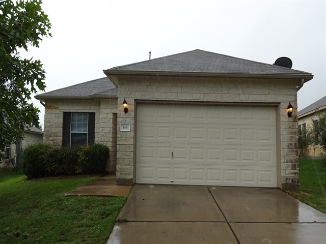 Primary Photo - 144 Dark Horse Ln