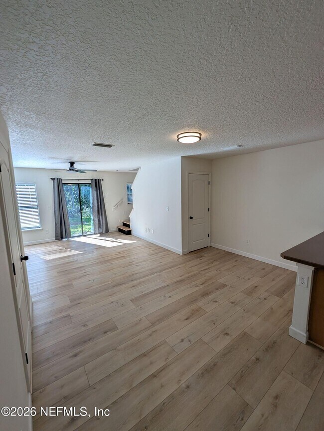 Building Photo - 131 Merlot