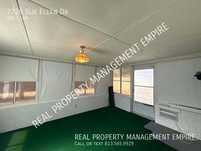 Building Photo - 7726 Sue Ellen Dr