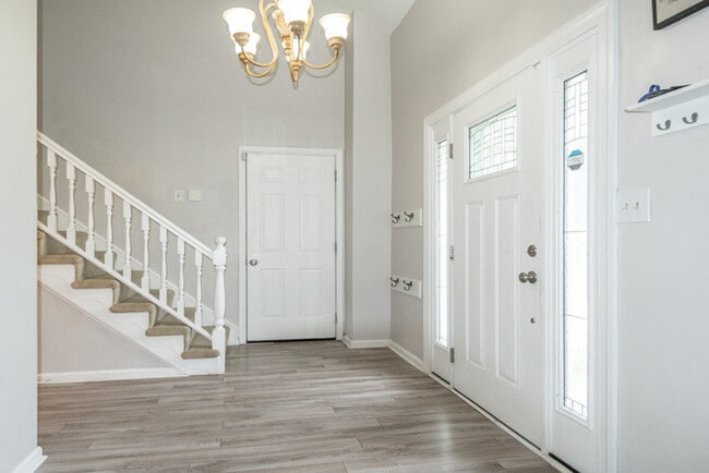 Building Photo - BEAUTIFUL HOME FOR RENT IN GLENWOOD AREA