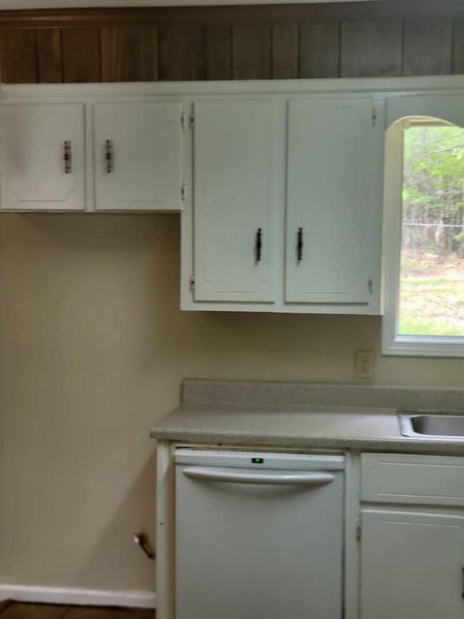 Building Photo - 11135 Arrowhead Rd