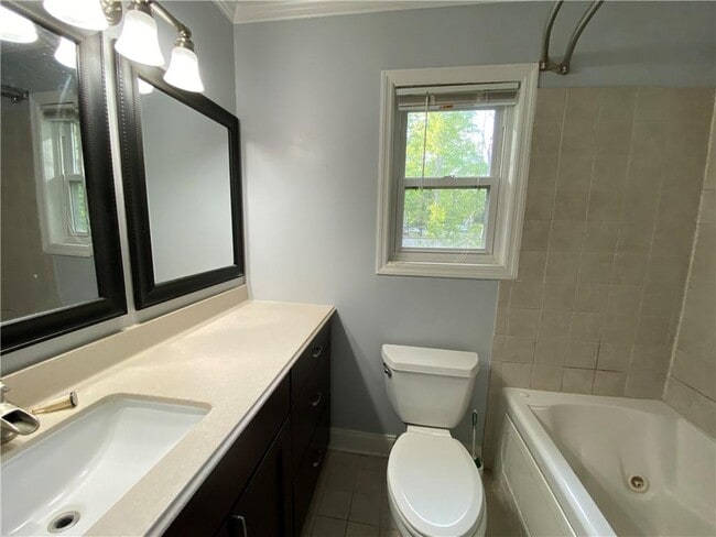Building Photo - 4453 Old Mabry Pl