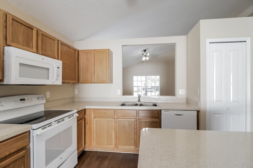 Building Photo - 4307 Boca Woods Dr