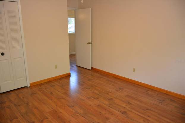 Building Photo - 493 Meadowood Blvd