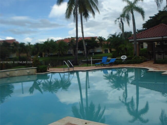 Building Photo - 2031 Renaissance Blvd