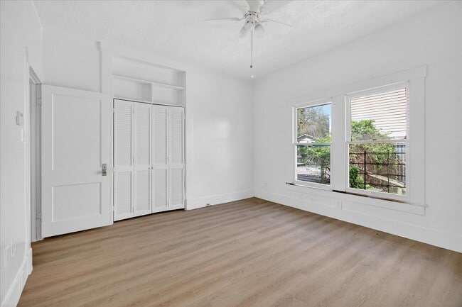 Building Photo - 1607 Holman St