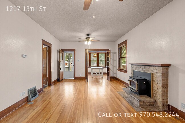 Building Photo - 1217 13th St