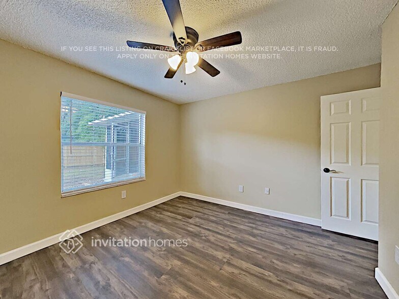 Building Photo - 1341 Gangplank Dr