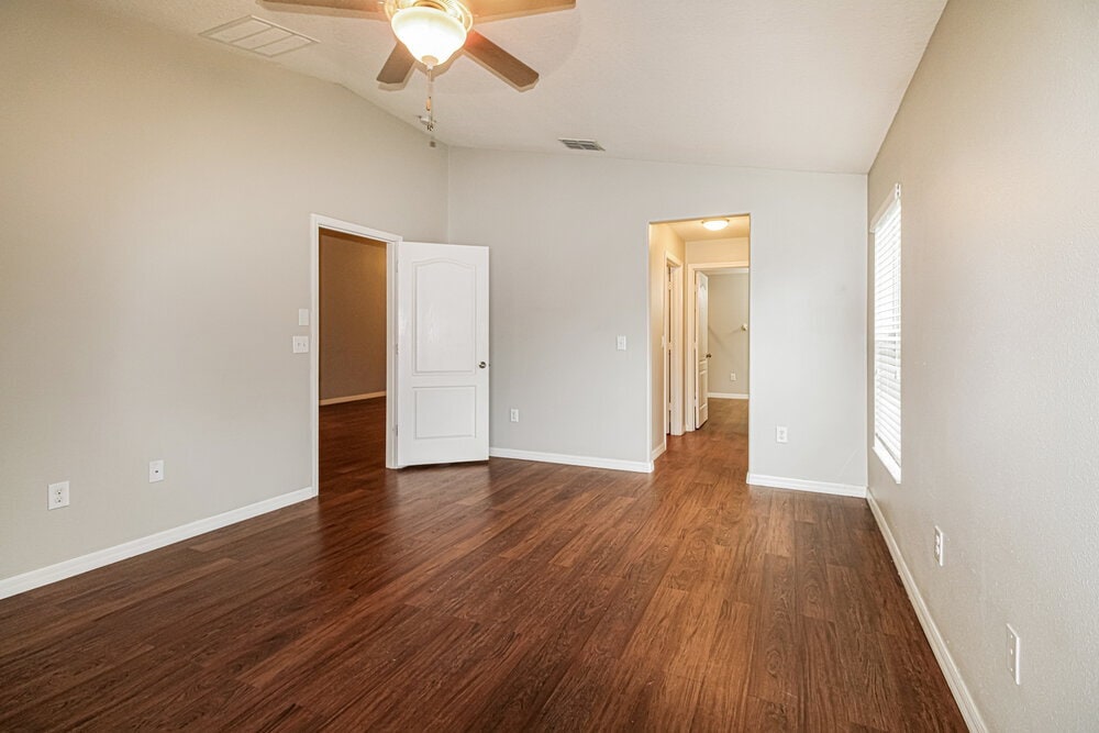 Building Photo - 18408 Waydale Loop