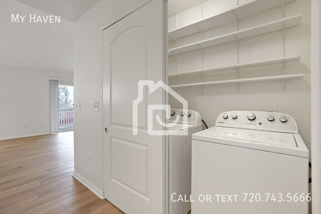 Building Photo - 11620 W 62nd Pl