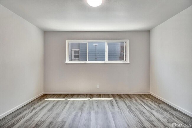 Building Photo - 700 Shotwell St