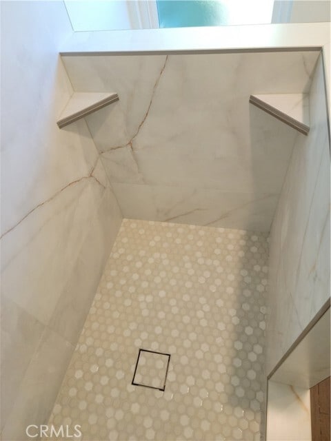 Building Photo - 588 W 17th St