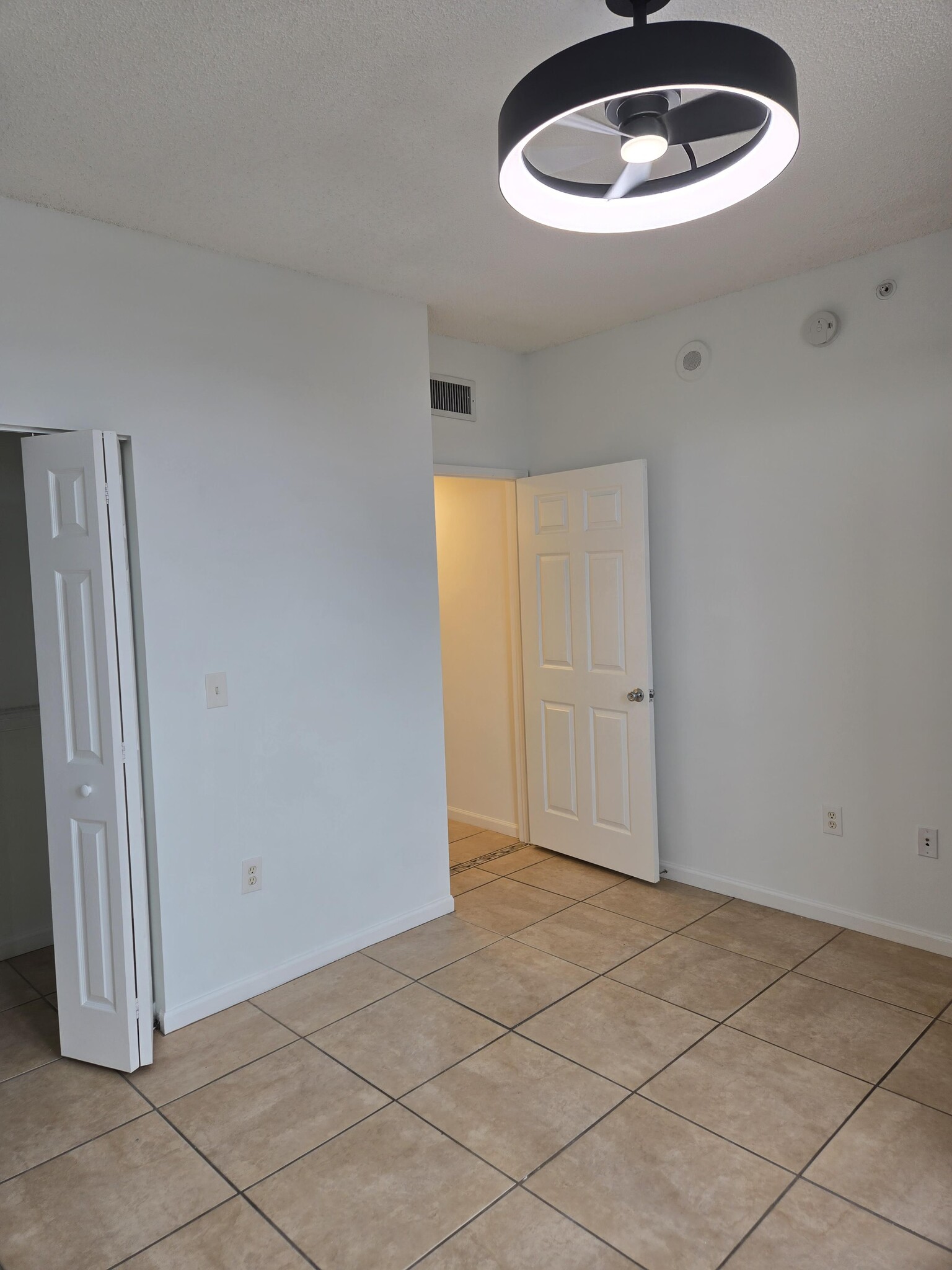 Building Photo - 651 Okeechobee Blvd