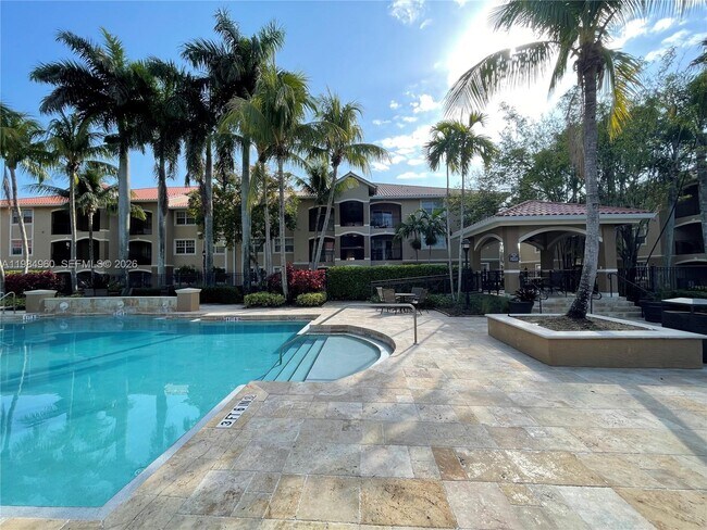 Building Photo - 140 SW 117th Ave