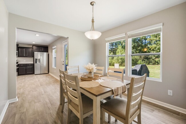 Building Photo - Energy-Efficient 3-Bed, 2.5-Bath Home in B...
