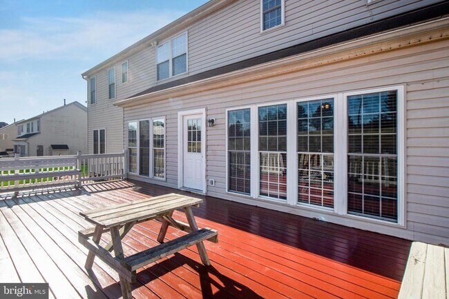 Building Photo - 15309 Lions Den Rd