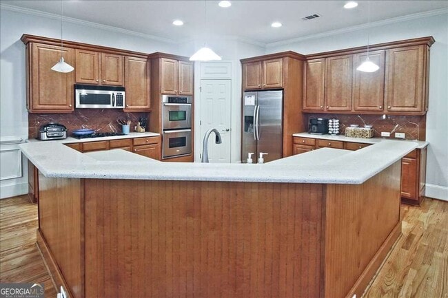 Building Photo - 6245 Spalding Dr