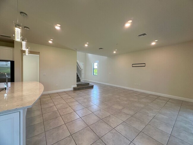 Building Photo - 9074 Bexley Dr