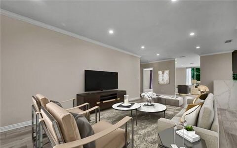 Building Photo - 17900 Bullock St