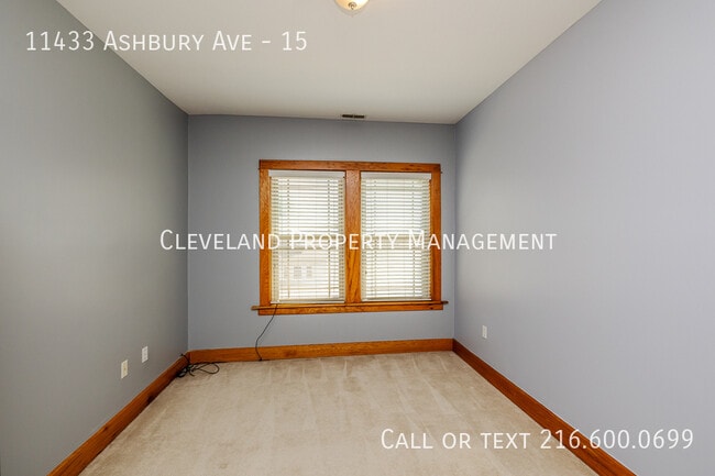 Building Photo - 11433 Ashbury Ave