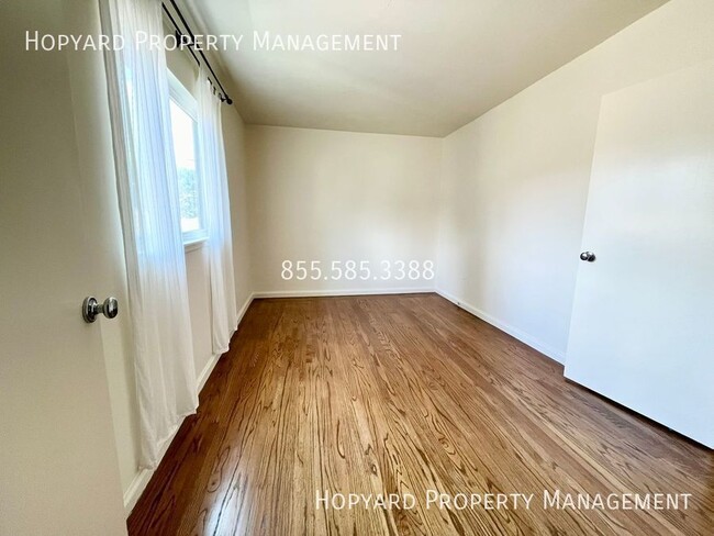 Building Photo - Centrally Located 2 Bedroom In Berkeley