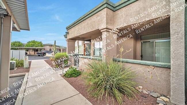 Primary Photo - 3320 S Treasure Cove Pl