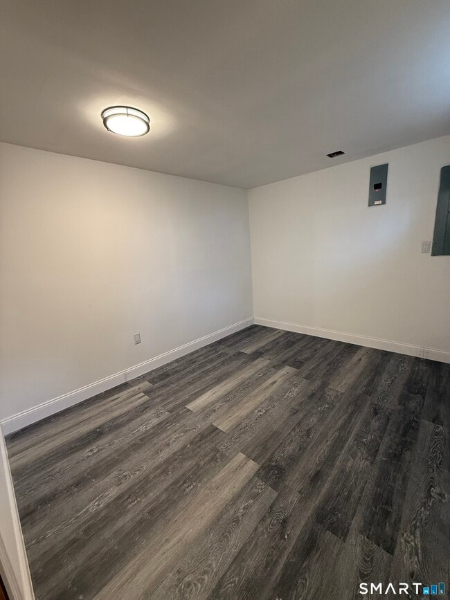 Building Photo - 783 Naugatuck Ave