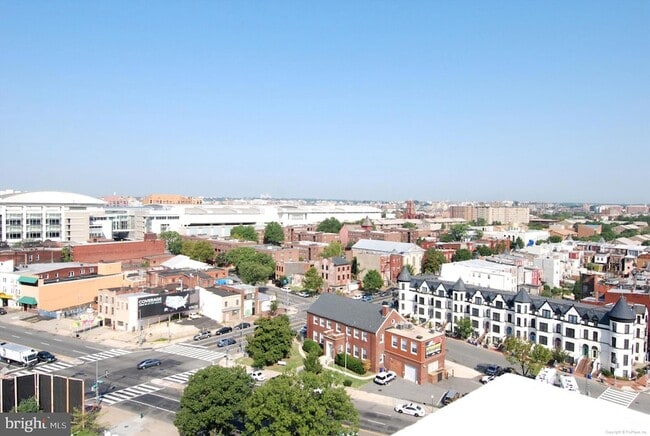 Building Photo - 475 K St NW