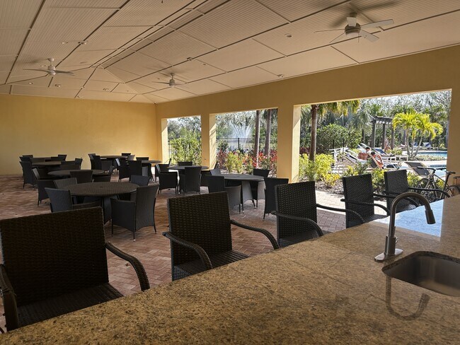 Building Photo - 17309 Reserva Dr
