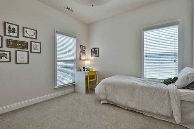 Building Photo - Rare Rental In Bradshaw Farms! Ranch on 1.6 Acres in Lake/Playground Subdivision.