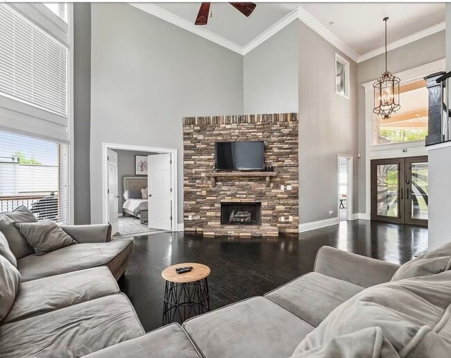 Building Photo - 4020 W Stubbs Rd