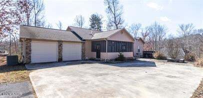 Building Photo - 306 White Cap Ln