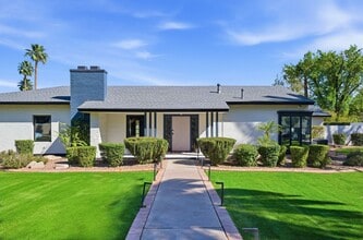 Building Photo - FULLY FURNISHED EXECUTIVE PHOENIX COUNTRY CLUB HOME IN GATED COMMUNITY