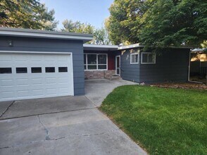Building Photo - 5 bedroom in Billings MT 59102