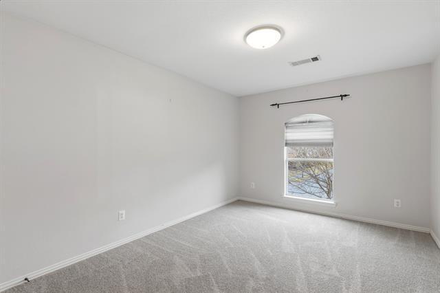 Building Photo - 913 Cross Plains Dr