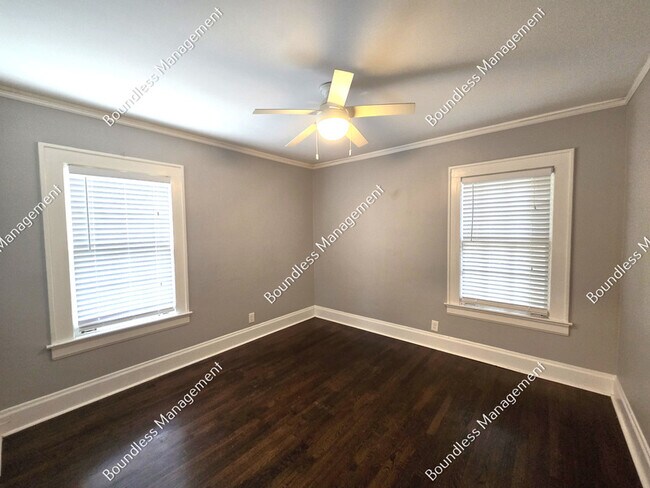 Building Photo - 2649 Jefferson Terrace