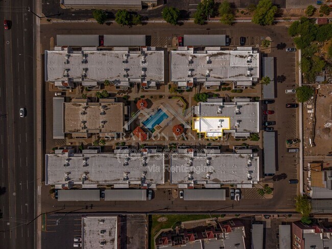 Building Photo - 16635 N Cave Creek Rd