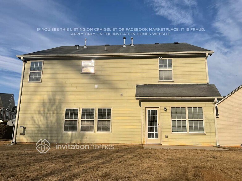 Building Photo - 628 Needle Rush Cir