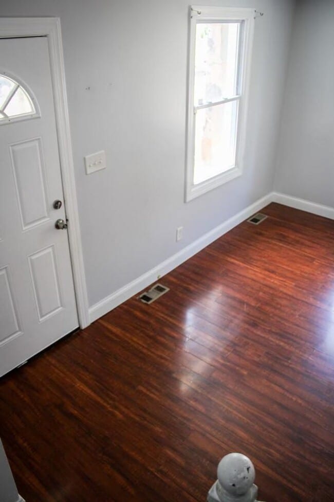 Building Photo - Stunning 3-Bedroom Home with Modern Amenities in a Prime Neighborhood!