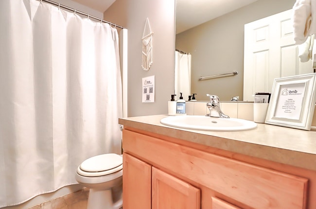 Building Photo - 3530 McLaughlin Dr