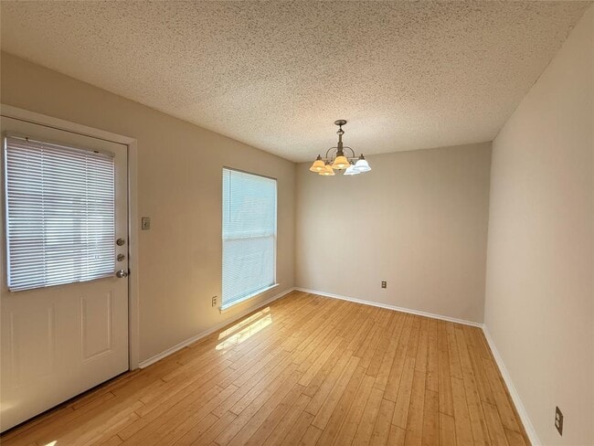 Building Photo - 4520 Depew Ave