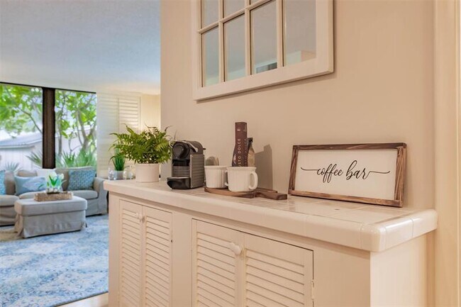 Building Photo - 1665 S Ocean Ln