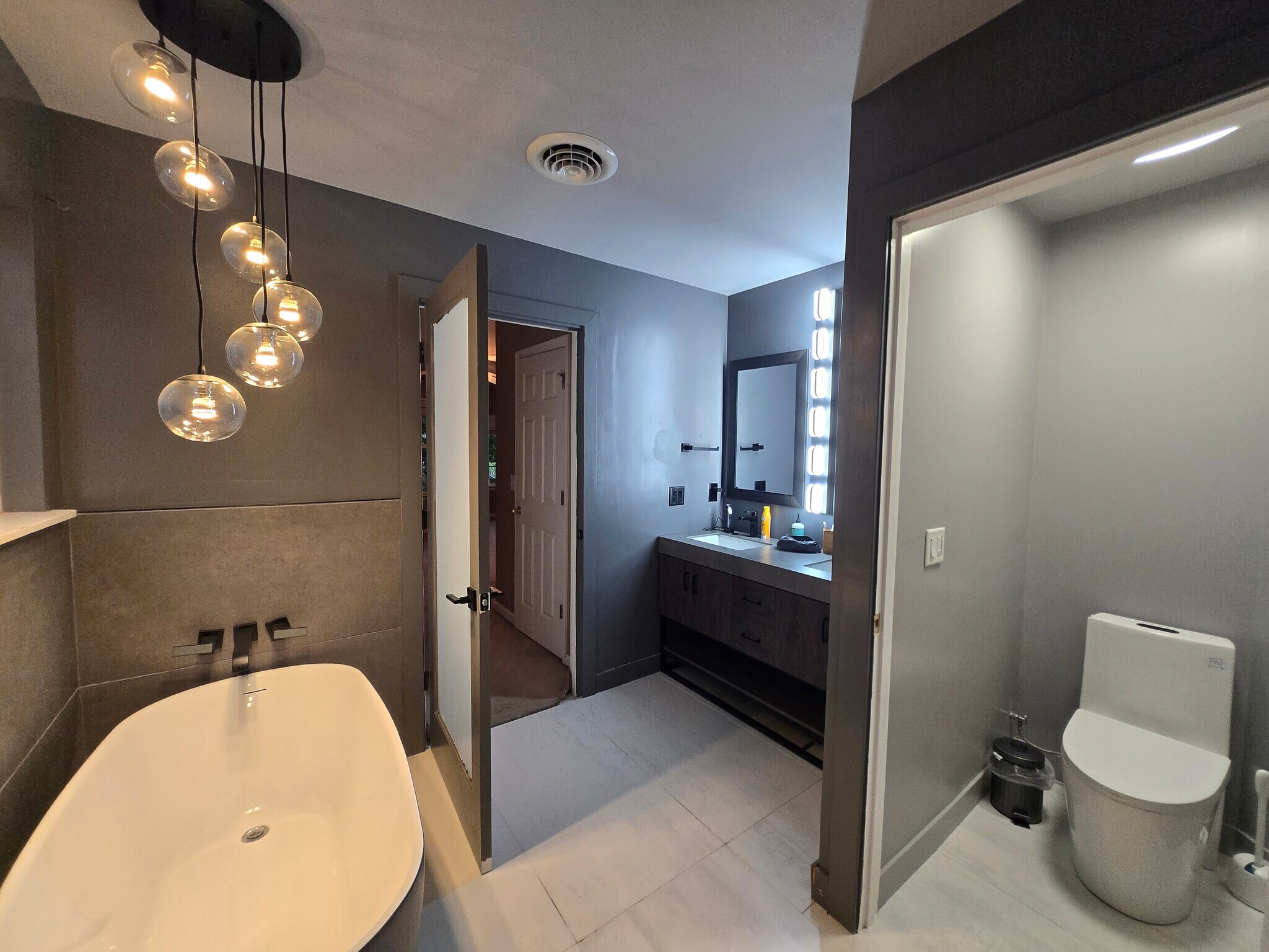 Building Photo - 929 Weninger Cir