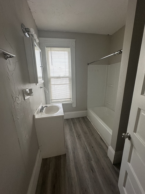 Building Photo - 3295 W 54th St