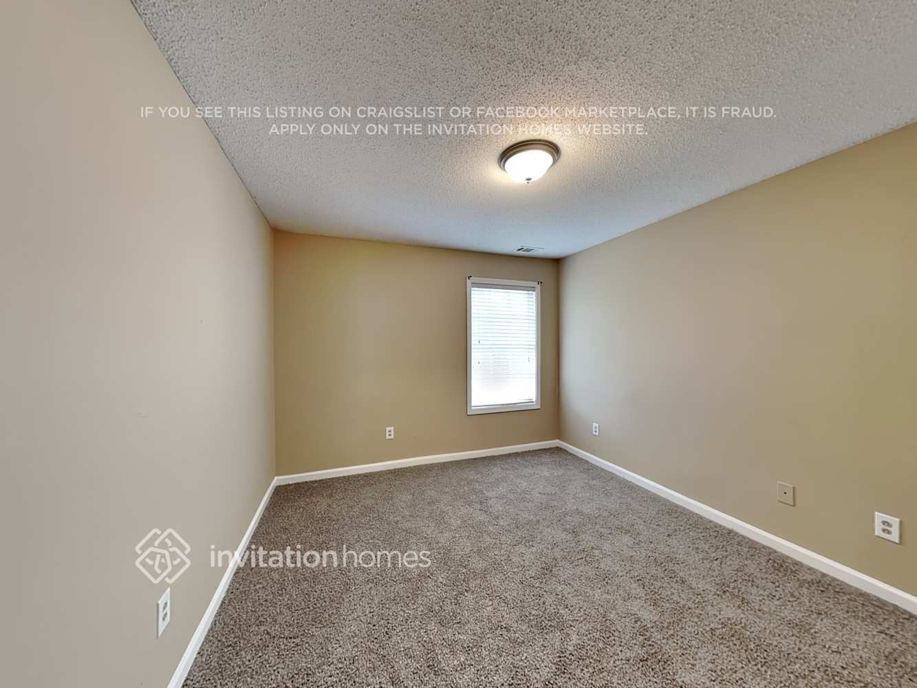 Building Photo - 5915 Raventree Ct