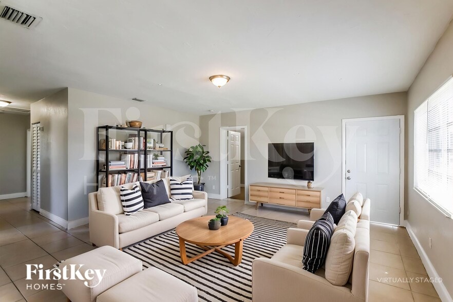 Building Photo - 20111 NW 12th Ave