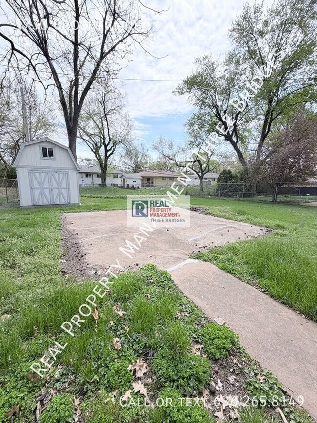 Building Photo - 1730 Crosby Ln